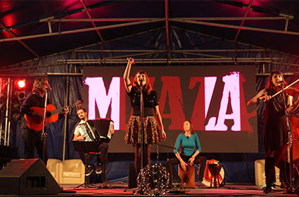 Mazaza web arts ablaze