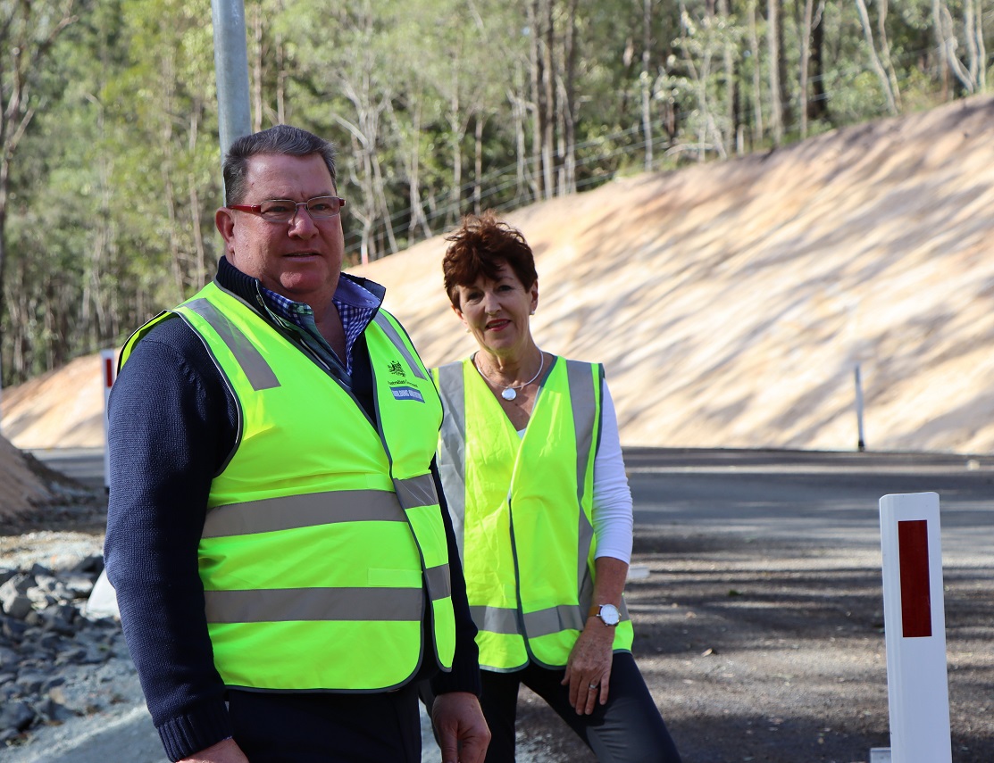 Resized scott buchholz and cr west inspecting works on beechmont road